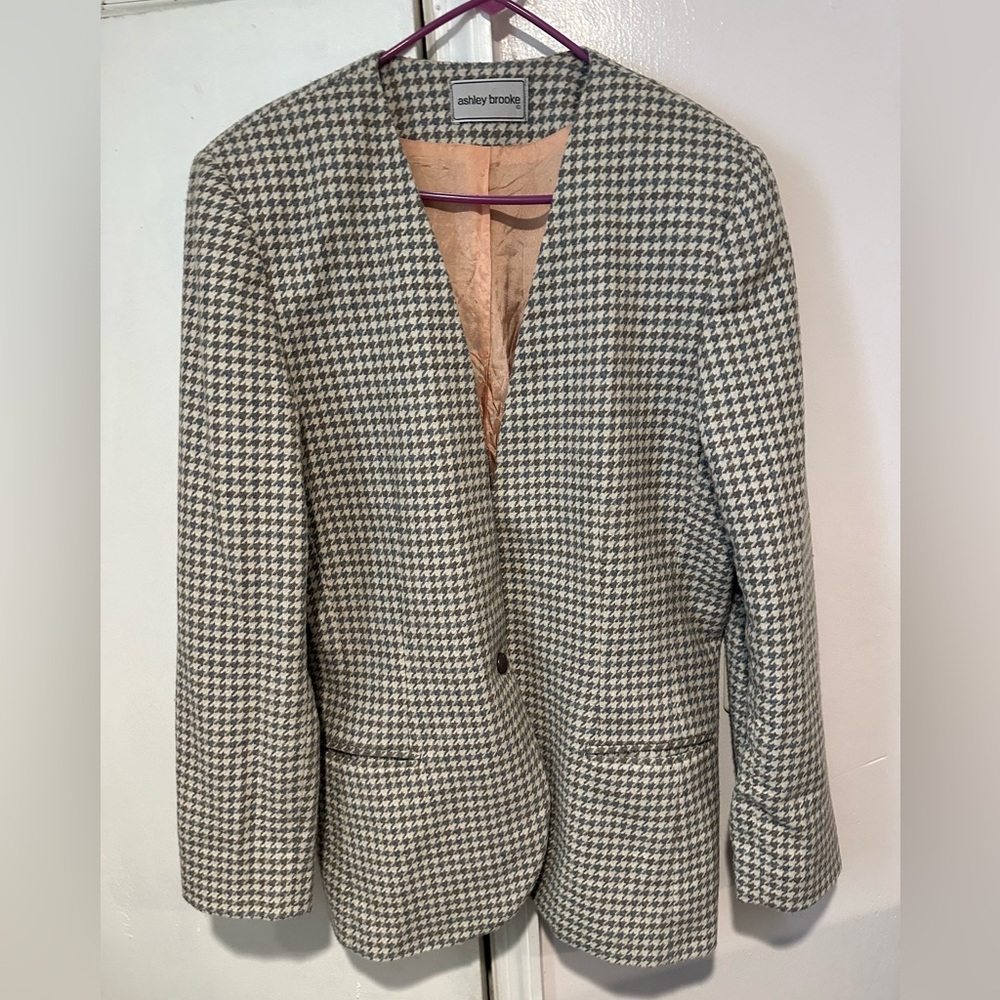 Ashley Brooke one button Blazer